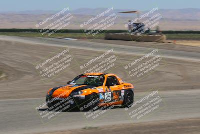 media/Jun-02-2024-CalClub SCCA (Sun) [[05fc656a50]]/Group 5/Race/